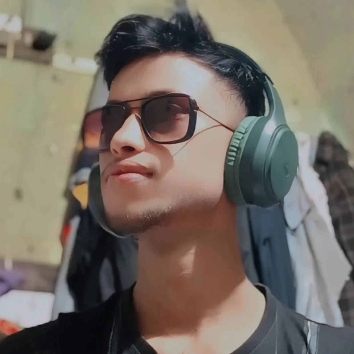 PIYUSH TIWARI