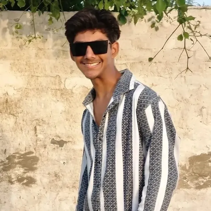 Saury yadav